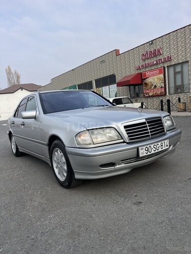 Mercedes C 230 2000, 270,000 km - 2.3 l - Zaqatala