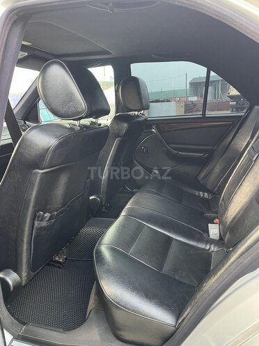 Mercedes C 230 2000, 270,000 km - 2.3 l - Zaqatala
