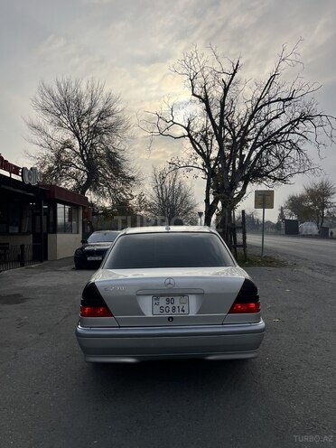 Mercedes C 230 2000, 270,000 km - 2.3 l - Zaqatala