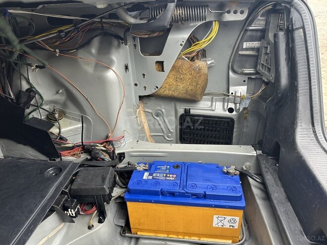 Mercedes C 230 2000, 376,192 km - 2.3 l - Saatlı