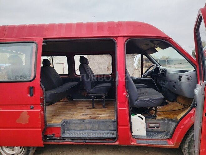 Ford Transit 1999, 320,286 km - 2.5 l - Saatlı