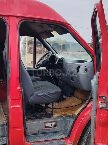 Ford Transit 1999, 320,286 km - 2.5 l - Saatlı