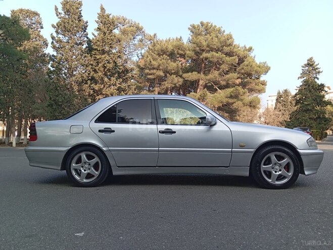 Mercedes C 200 1994, 426,000 km - 2.0 л - Sumqayıt