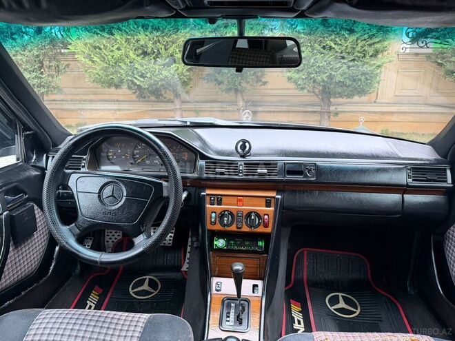 Mercedes 230 E 1992, 300,000 km - 2.3 l - Bakı