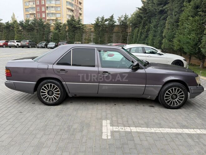 Mercedes 230 E 1992, 300,000 km - 2.3 l - Bakı