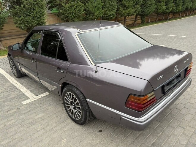 Mercedes 230 E 1992, 300,000 km - 2.3 l - Bakı