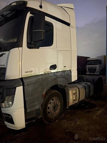 Mercedes Actros 1843 2015, 385,200 km - 13.0 l - Bakı