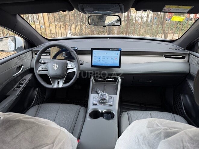BYD Qin Plus-8
