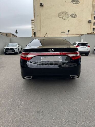 Hyundai Grandeur 2013, 314,000 km - 2.4 л - Bakı