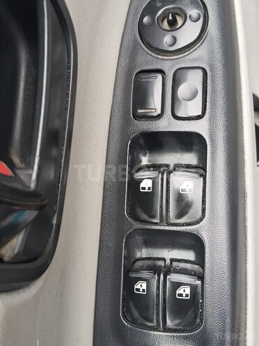 Hyundai Accent 2009, 297,560 km - 1.4 l - Bakı