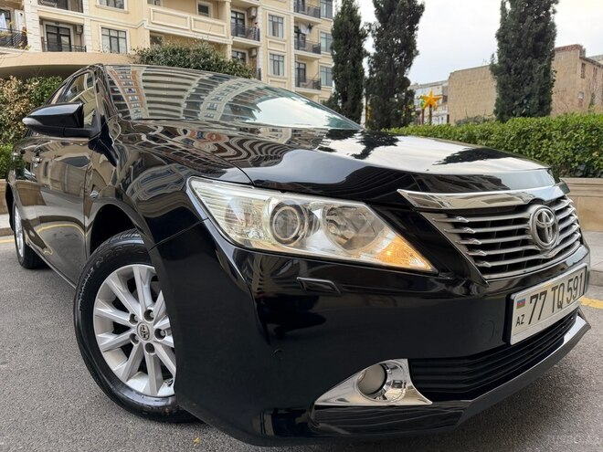 Toyota Camry 2015, 132,451 km - 2.5 л - Bakı