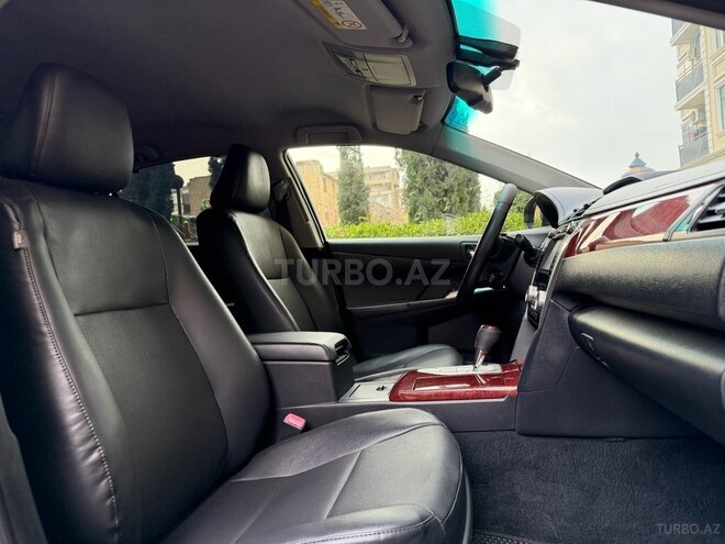 Toyota Camry 2015, 132,451 km - 2.5 л - Bakı