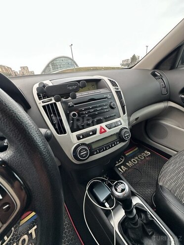 Kia Ceed 2007, 288,636 km - 1.6 l - Sumqayıt