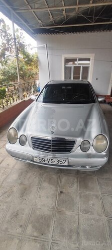 Mercedes E 220 1999, 577,754 km - 2.2 l - Bakı