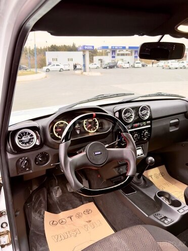 LADA (VAZ) Niva 2024, 18,900 km - 1.7 л - Bakı