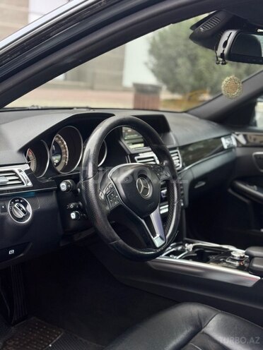 Mercedes E 220 2013, 246,500 km - 2.1 л - Bakı