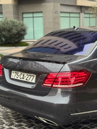 Mercedes E 220 2013, 246,500 km - 2.1 л - Bakı