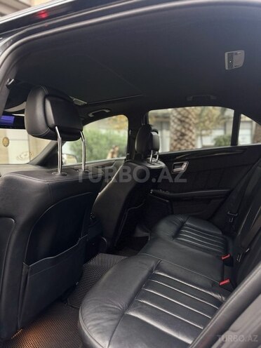 Mercedes E 220 2013, 246,500 km - 2.1 л - Bakı