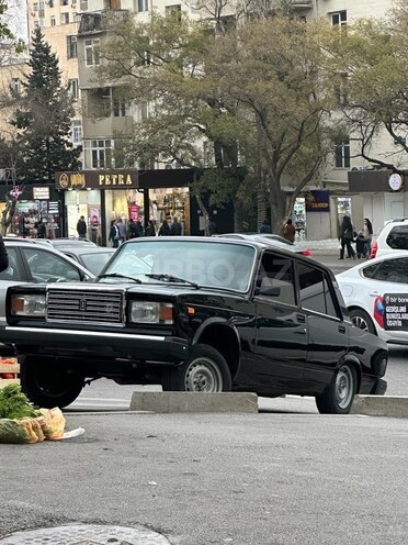 LADA (VAZ) 2107 2010, 85,000 km - 1.6 л - Bakı