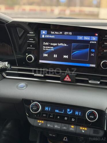 Hyundai Elantra 2021, 81,000 km - 2.0 л - Zaqatala