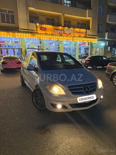 Mercedes B 180 2009, 165,000 km - 1.7 л - Bakı