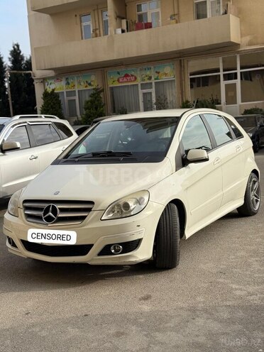 Mercedes B 180 2009, 165,000 km - 1.7 л - Bakı