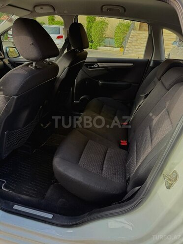 Mercedes B 180 2009, 165,000 km - 1.7 л - Bakı