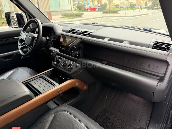 Land Rover Defender 2023, 35,000 km - 3.0 л - Bakı
