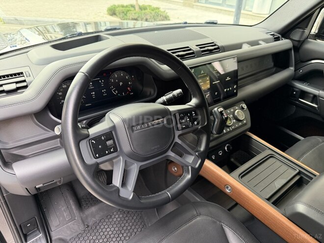 Land Rover Defender 2023, 35,000 km - 3.0 л - Bakı