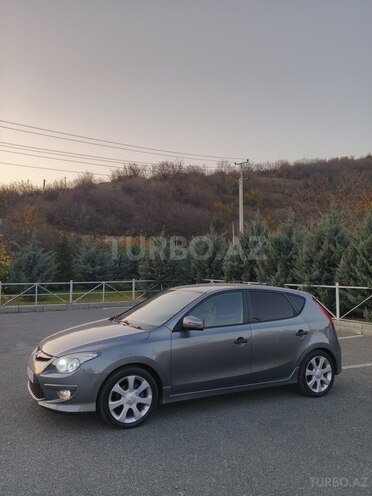 Hyundai i30 2011, 259,550 km - 1.4 l - Şəki