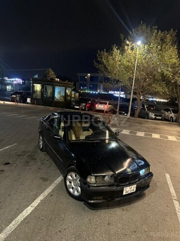 BMW 316 1993, 299,500 km - 1.6 l - Bakı