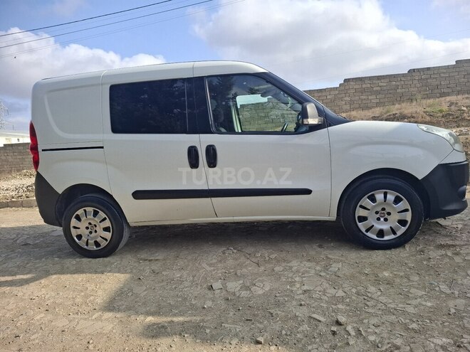 Fiat Doblo 2014, 290,000 km - 1.4 л - Bakı
