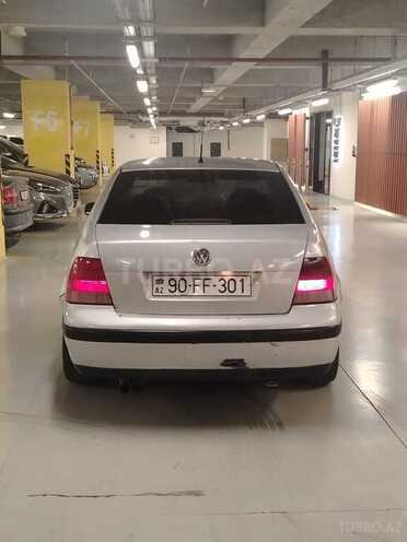 Volkswagen Bora 2001, 300,000 km - 2.0 l - Gəncə