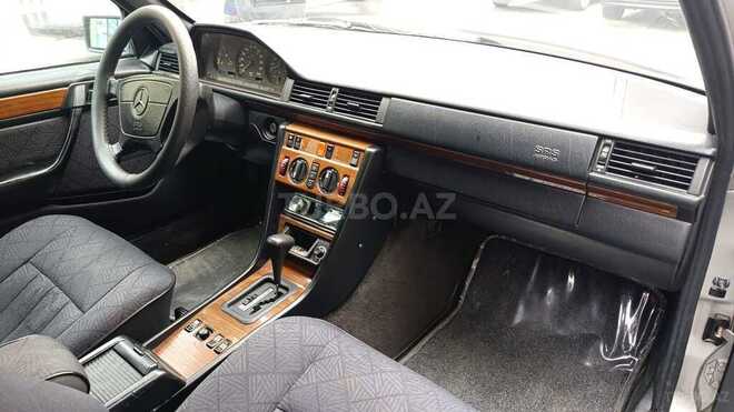 Mercedes 220 E 1994, 565,000 km - 2.2 l - Bakı
