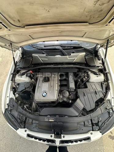 BMW 325-4