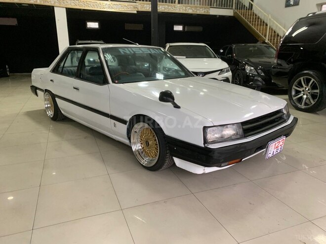 Nissan  1986, 67,900 km - 2.0 l - Bakı