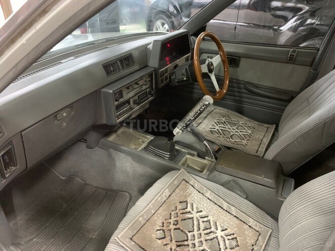 Nissan  1986, 67,900 km - 2.0 l - Bakı