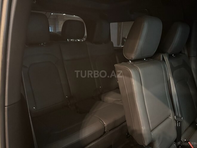 Land Rover Defender 2022, 18,000 km - 3.0 l - Bakı