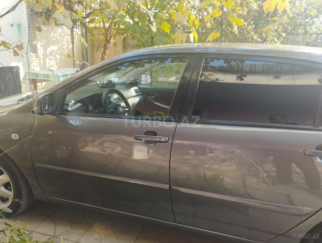 Toyota Corolla 2007, 211,284 km - 1.4 л - Ağcabədi