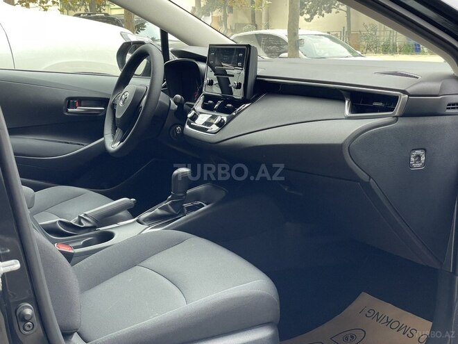 Toyota Corolla 2020, 70,000 km - 1.6 л - Bakı