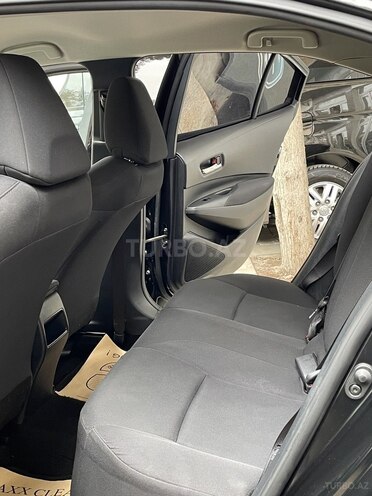 Toyota Corolla 2020, 70,000 km - 1.6 л - Bakı