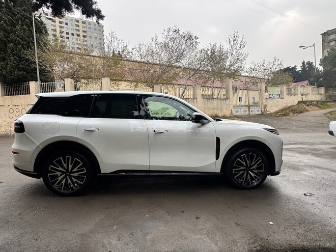 Changan Qiyuan Q07-5