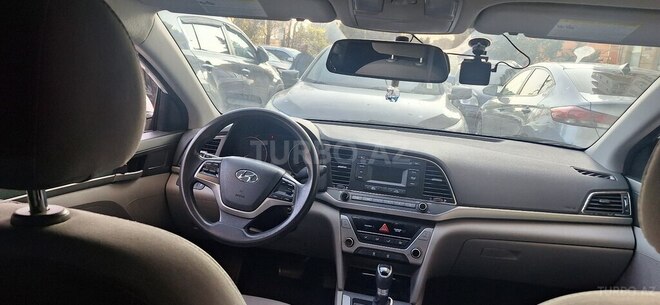 Hyundai Elantra 2017, 139,354 km - 2.0 l - Bakı