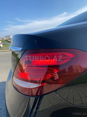 Mercedes E 220 d 2017, 141,000 km - 2.0 l - Bakı
