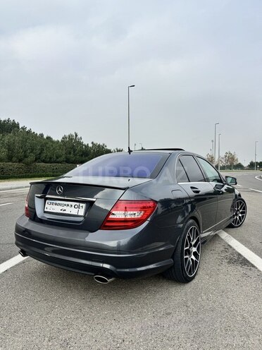 Mercedes C 280 2008, 219,000 km - 3.0 l - Bakı
