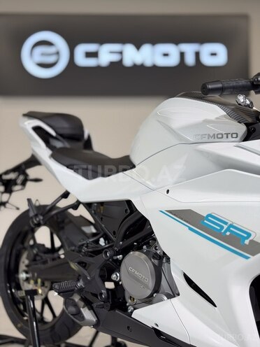CFMOTO 250 SR-3