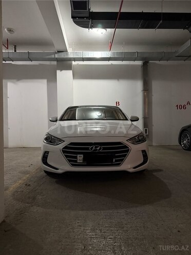 Hyundai Avante 2016, 120,600 km - 1.6 l - Bakı