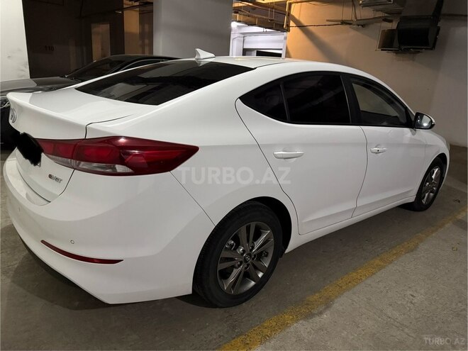 Hyundai Avante 2016, 120,600 km - 1.6 l - Bakı