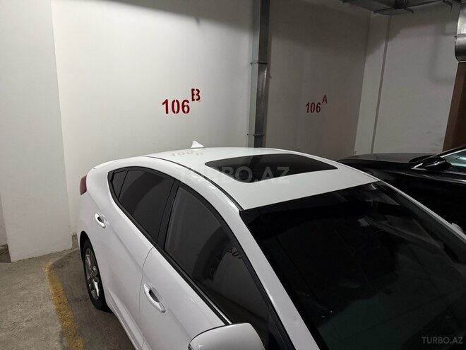 Hyundai Avante 2016, 120,600 km - 1.6 l - Bakı