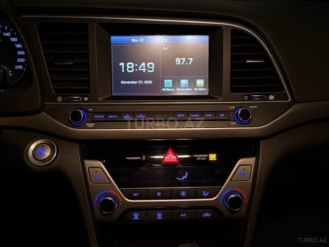 Hyundai Avante 2016, 120,600 km - 1.6 l - Bakı